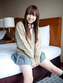 Nyoshin最新女性作品在线，探索自然美景，寻觅内心平和之旅