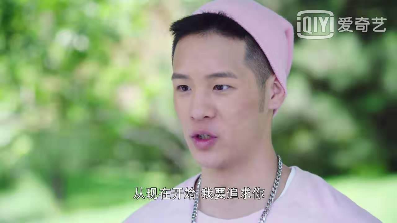 郑家伦，星光璀璨下的演艺多维探索